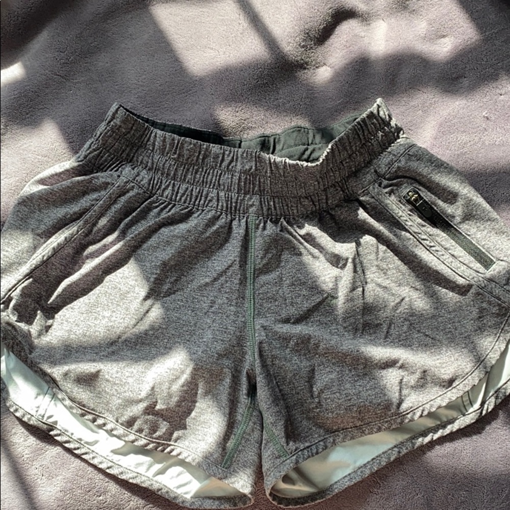 Lululemon Shorts in perfect condition